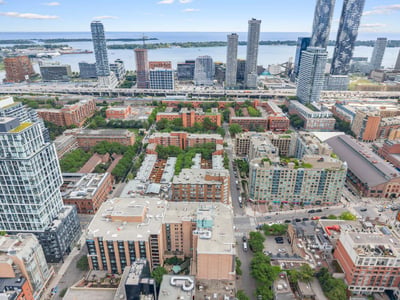 305-25 George St., Toronto, ON