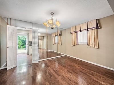 19 Jessica Gardens, Thornhill, ON