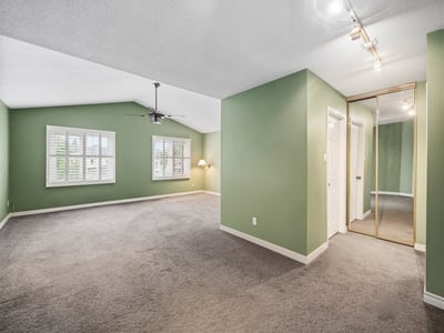 19 Jessica Gardens, Thornhill, ON