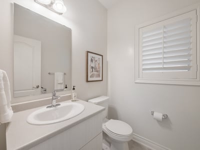 58 Sharonview Cres., East Gwillimbury, ON