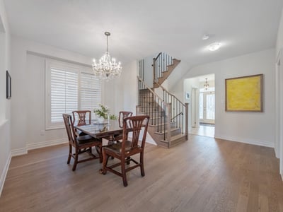 58 Sharonview Cres., East Gwillimbury, ON