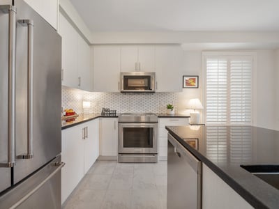 58 Sharonview Cres., East Gwillimbury, ON