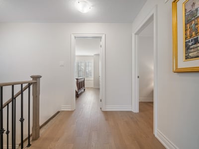 58 Sharonview Cres., East Gwillimbury, ON