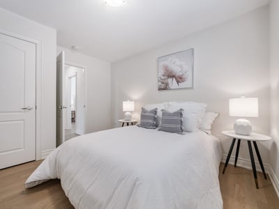 58 Sharonview Cres., East Gwillimbury, ON