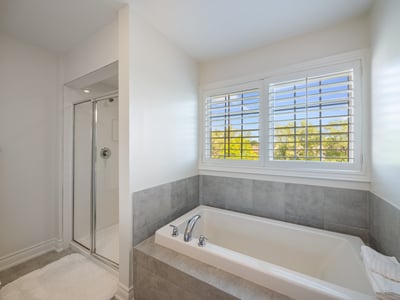 58 Sharonview Cres., East Gwillimbury, ON
