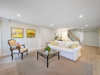 58 Sharonview Cres., East Gwillimbury, ON