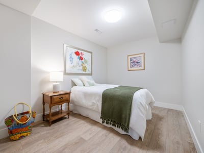 58 Sharonview Cres., East Gwillimbury, ON