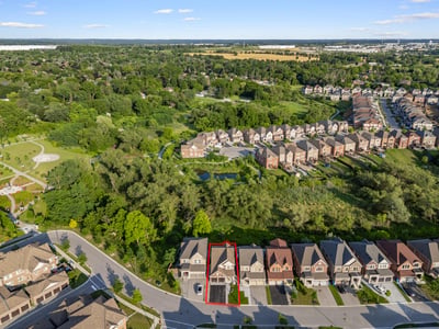 58 Sharonview Cres., East Gwillimbury, ON