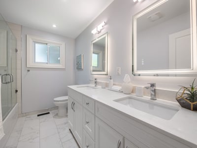 811 Three Seasons Dr., Newmarket, ON