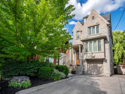 487 Spadina Rd., Toronto, ON
