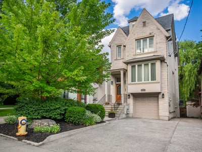 487 Spadina Rd., Toronto, ON