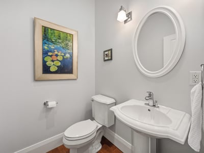 487 Spadina Rd., Toronto, ON