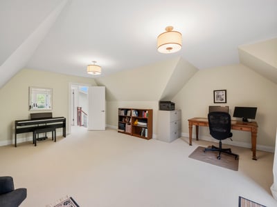 487 Spadina Rd., Toronto, ON