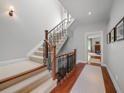 487 Spadina Rd., Toronto, ON
