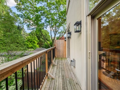 487 Spadina Rd., Toronto, ON