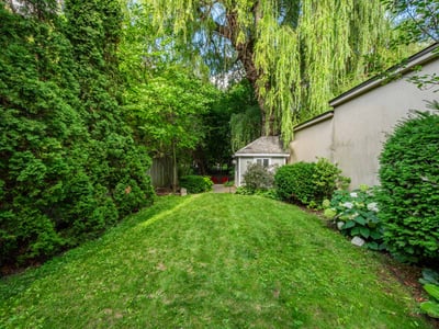 487 Spadina Rd., Toronto, ON