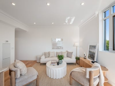 414-2055 Danforth Ave., Toronto, ON