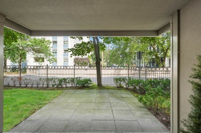 108-18 Lower Village Gate, Toronto, ON