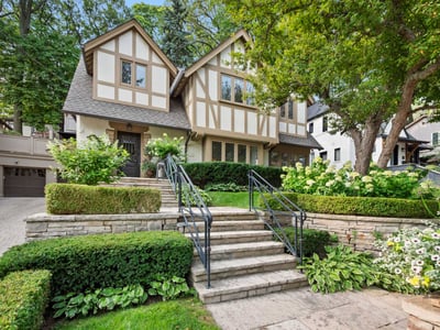 14 Pine Cres., Toronto, ON