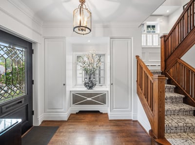 14 Pine Cres., Toronto, ON