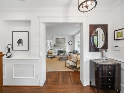 14 Pine Cres., Toronto, ON