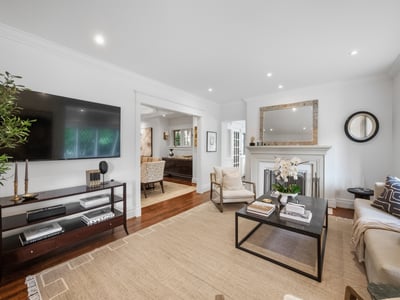 14 Pine Cres., Toronto, ON