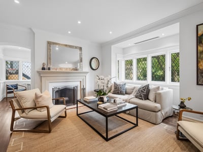 14 Pine Cres., Toronto, ON