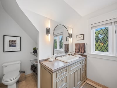 14 Pine Cres., Toronto, ON
