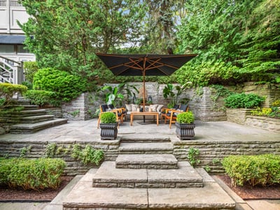 14 Pine Cres., Toronto, ON
