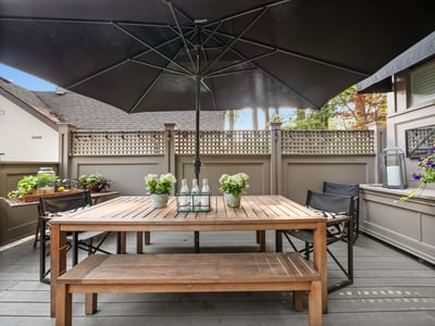14 Pine Cres., Toronto, ON
