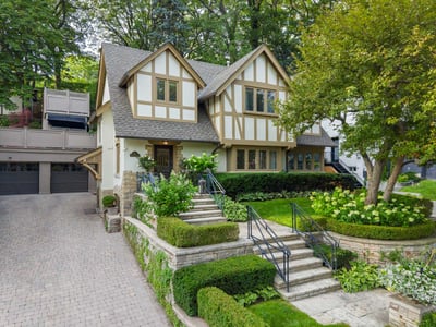 14 Pine Cres., Toronto, ON