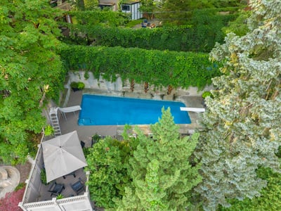 14 Pine Cres., Toronto, ON