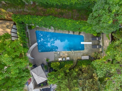 14 Pine Cres., Toronto, ON