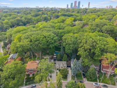14 Pine Cres., Toronto, ON