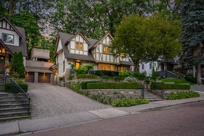 14 Pine Cres., Toronto, ON
