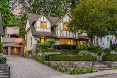 14 Pine Cres., Toronto, ON