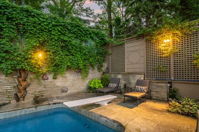 14 Pine Cres., Toronto, ON
