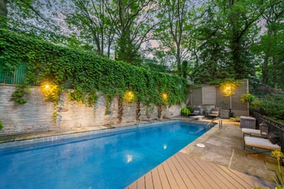 14 Pine Cres., Toronto, ON