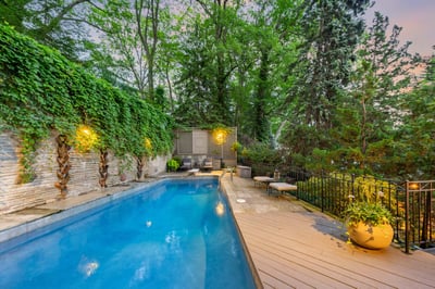 14 Pine Cres., Toronto, ON