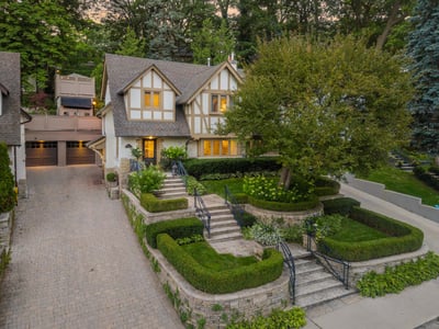 14 Pine Cres., Toronto, ON