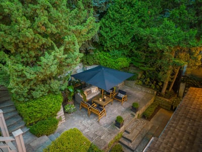 14 Pine Cres., Toronto, ON