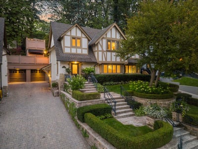 14 Pine Cres., Toronto, ON