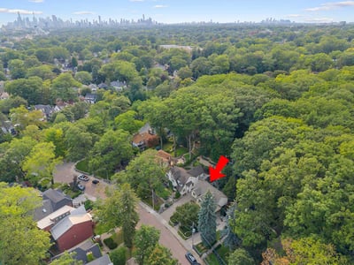 14 Pine Cres., Toronto, ON