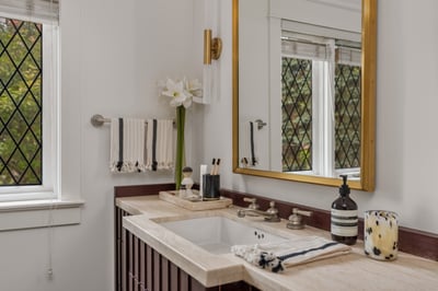 14 Pine Cres., Toronto, ON