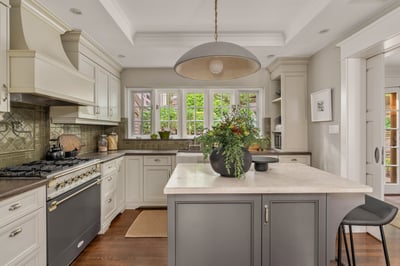 14 Pine Cres., Toronto, ON