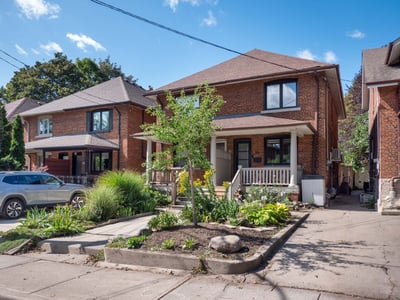 16 Hector Ave., Toronto, ON