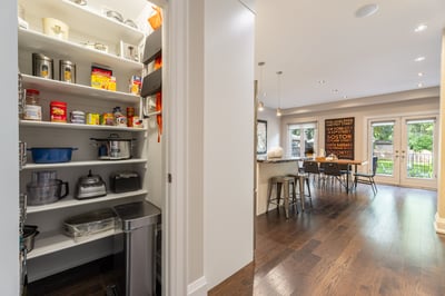 192 Erskine Ave., Toronto, ON