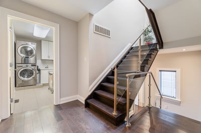 192 Erskine Ave., Toronto, ON