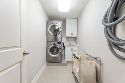 192 Erskine Ave., Toronto, ON
