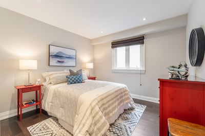 192 Erskine Ave., Toronto, ON